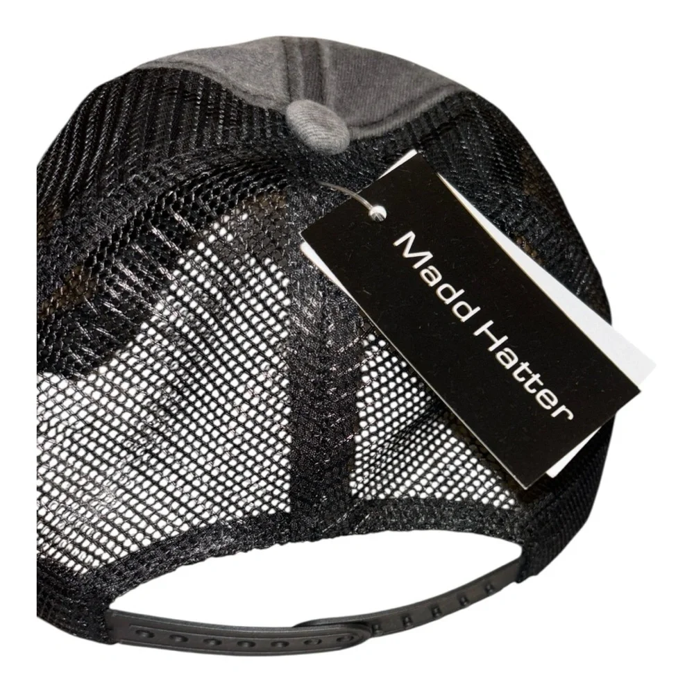 Unisex Smiley Face Trucker Hat, NWT - Picture 2 of 6